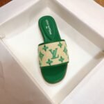 LV Pool Pillow Comfort Green Monogram – Slides