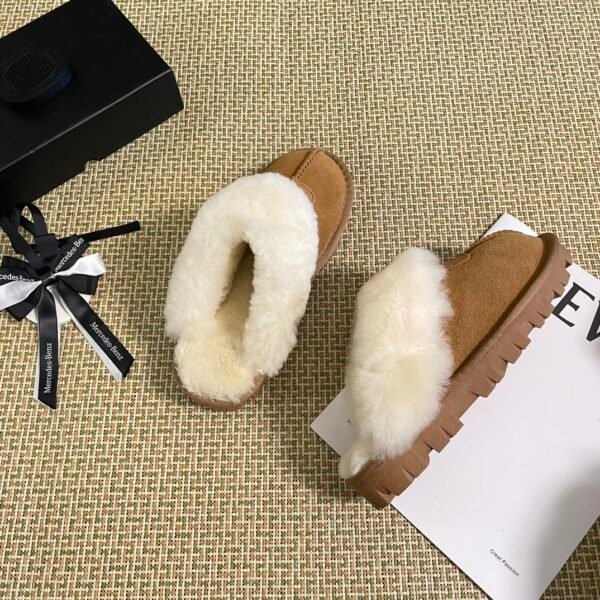 UGG Tasman Slipper - Shoes