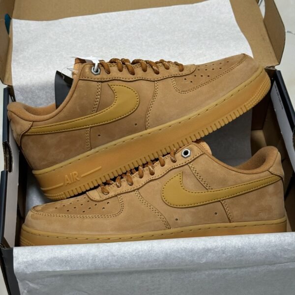 NK Air Force 1 Low Wheat - Sneakers