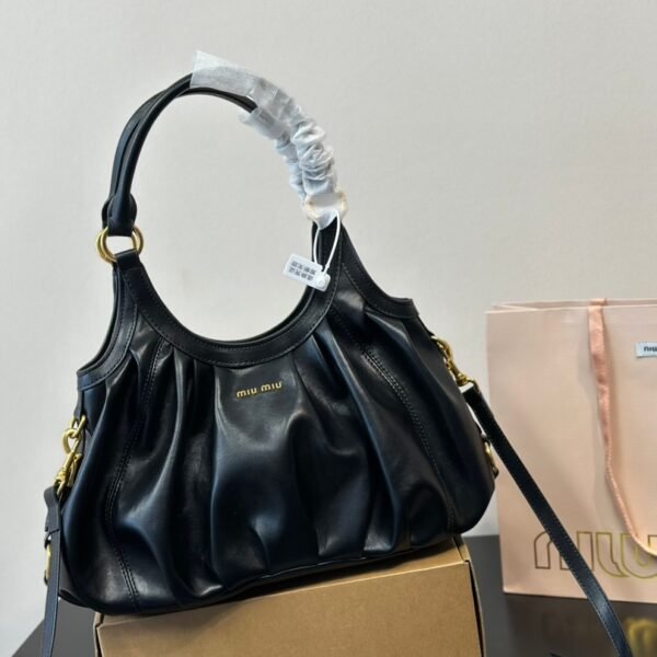 MIU Wander Matelassé Hobo Black Leather - Bag