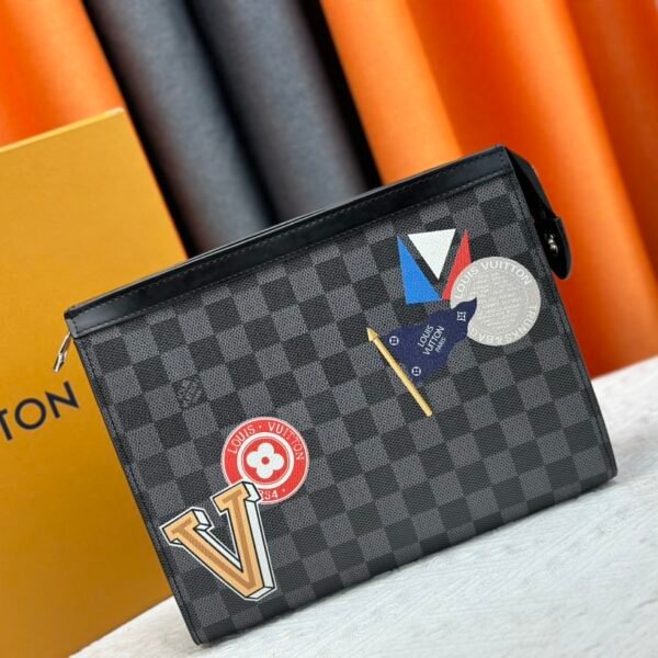 LV Toiletry Pouch 26 Damier Graphite - Bag