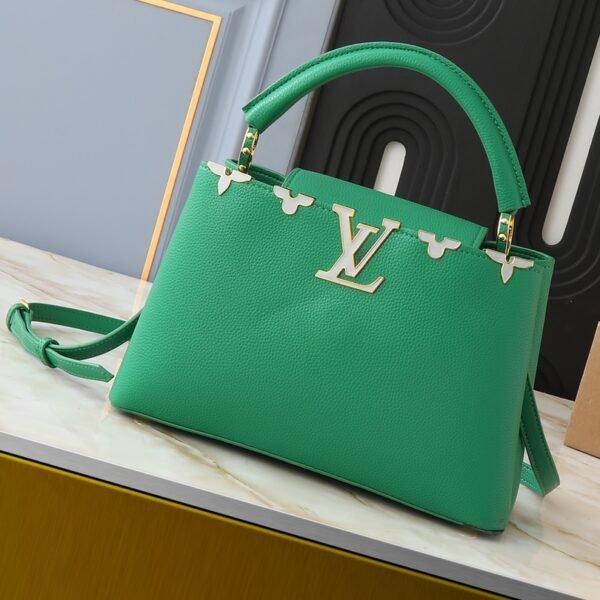 LV Capucines BB Green Leather - Bag