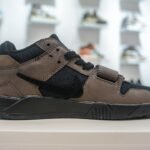 NK Air Trainer 1 Travis Scott – Sneakers – Red