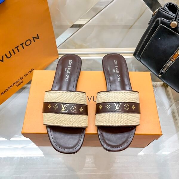 LV Paseo Flat Comfort Mule - Slides
