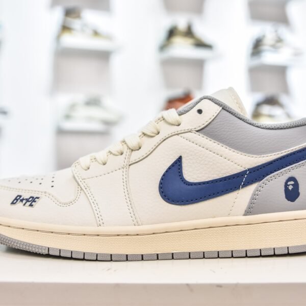 NK Air Jordan 1 Low x BAPE - Sneakers