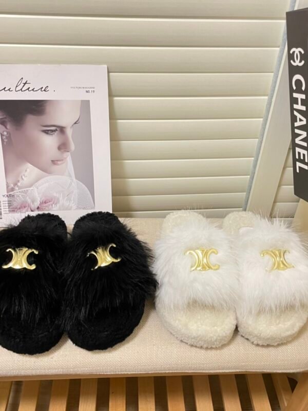 CEL Triomphe Shearling Slides – Claquettes