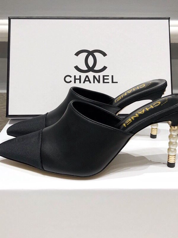 CC Mules with Pearl Heel – Talons