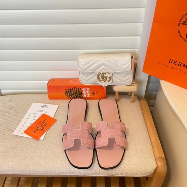 HM Oran Sandals - Sandals