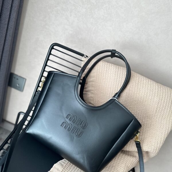 MIU Wander Matelassé Leather Black Leather - Bag
