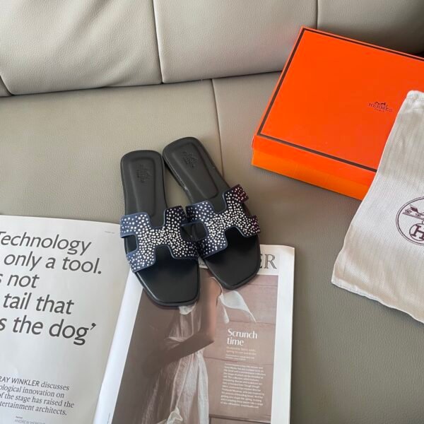 HM Oran Sandals - Slides