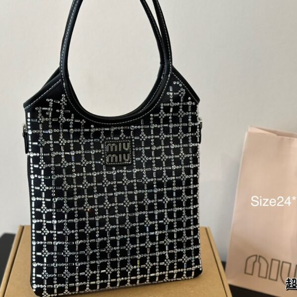 MIU Crystal Logo Tote Black/Crystal - Bag