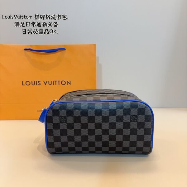 LV Toiletry Pouch 26 - Bag