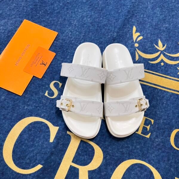 LV Paseo Flat Comfort Mule - Slides