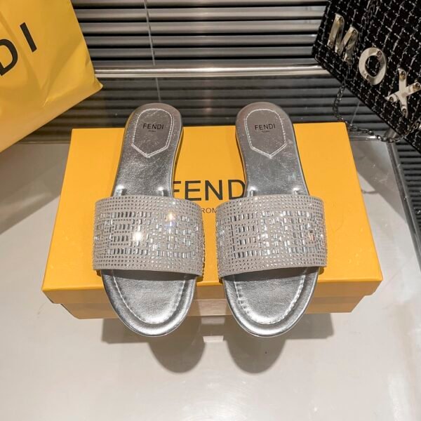 FD Colibri Rhinestone Slides - Slides