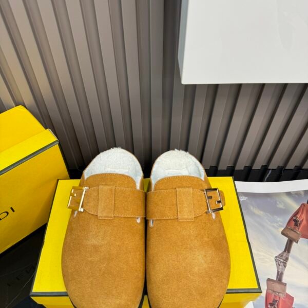 FD Shearling-Lined Clogs - Shoes