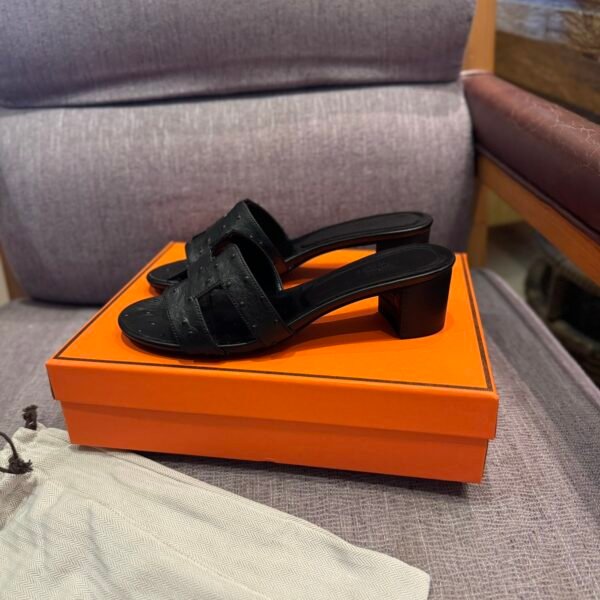 HM Oran Sandals Black Leather - Sandals