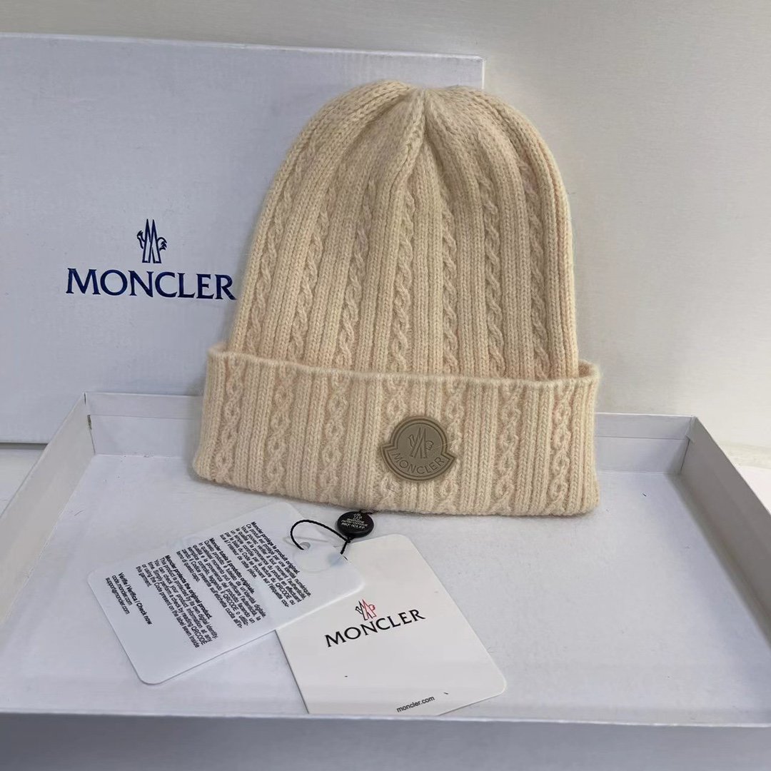 MCL Ribbed Wool Beanie Black/White - Hat - Image 5