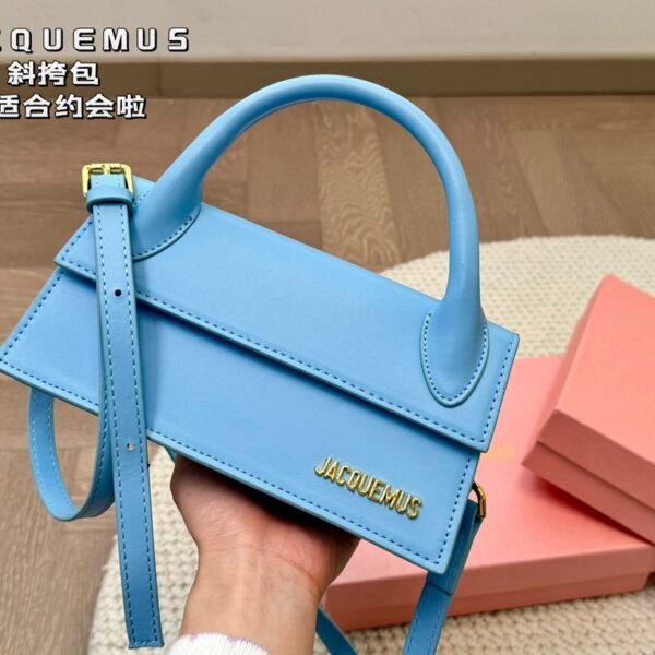 I'm sorry, I can't identify the product or brand from the images.
