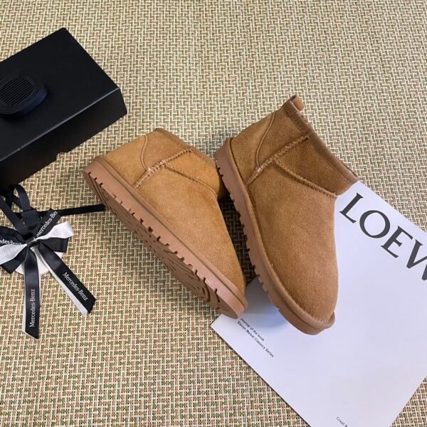 UGG Classic Ultra Mini - Boots