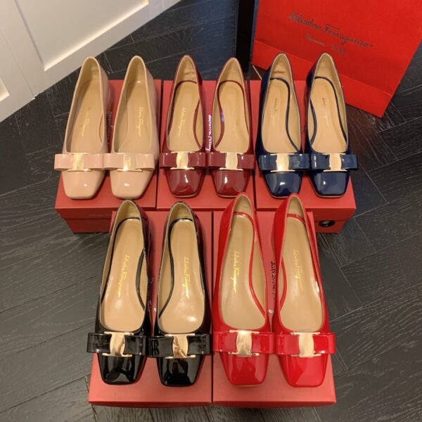 FD Vara Bow Pumps - Heels