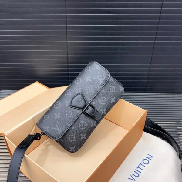 LV Utility Crossbody Monogram Eclipse - Bag