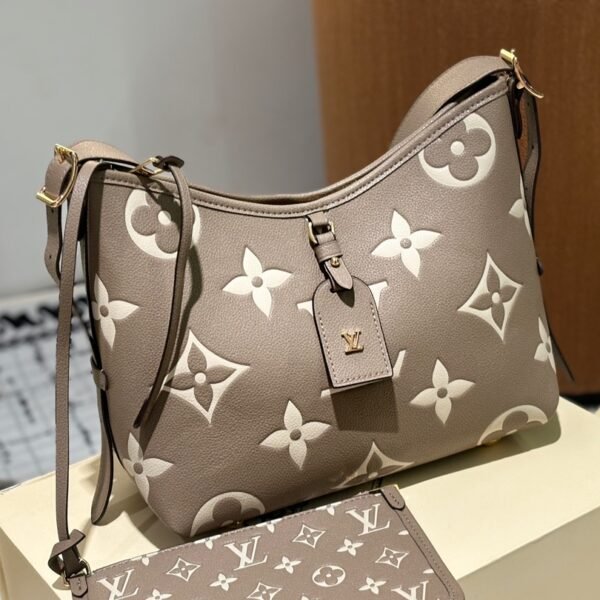 LV Loop Monogram Empreinte - Bag