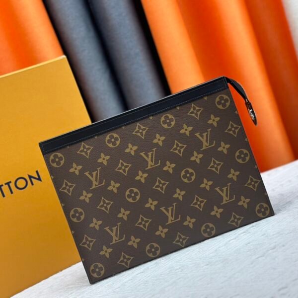 LV Toiletry Pouch 26 Monogram Canvas - Bag