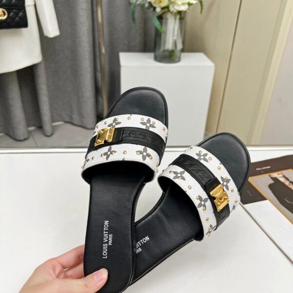 LV Lock It Flat Mule Monogram Canvas - Slides