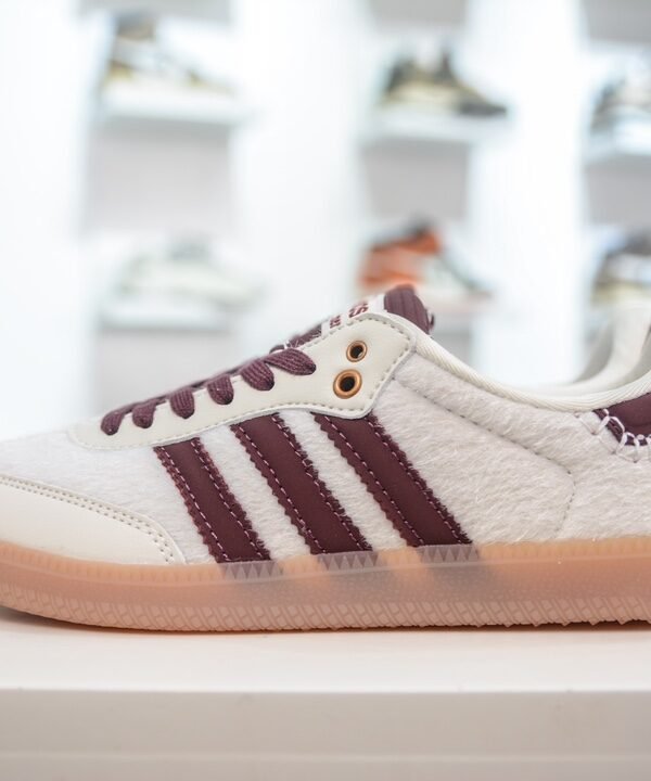 AD Wales Bonner Samba – Sneaker