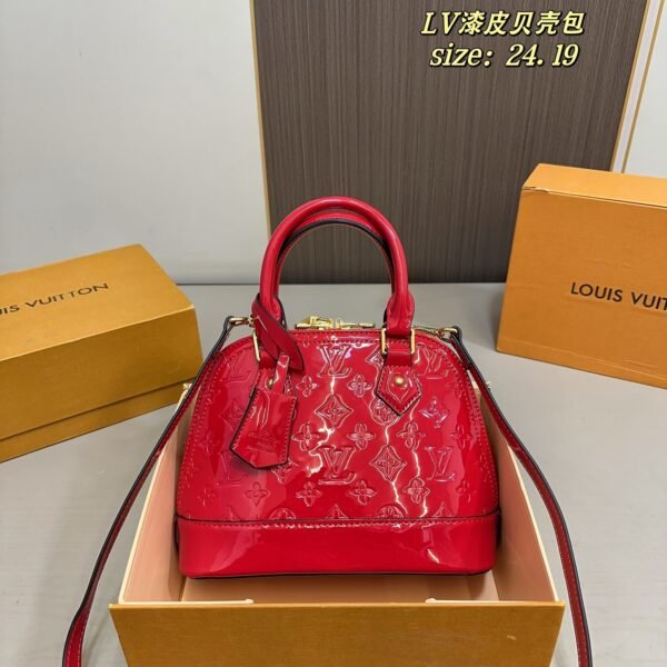 LV Alma BB - Bag