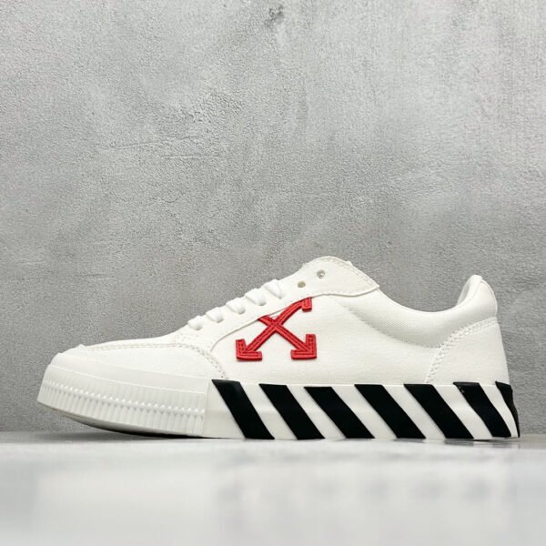 OW Vulcanized Low Top - Sneakers