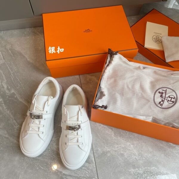 HM Kelly Buckle Sneakers - Sneakers