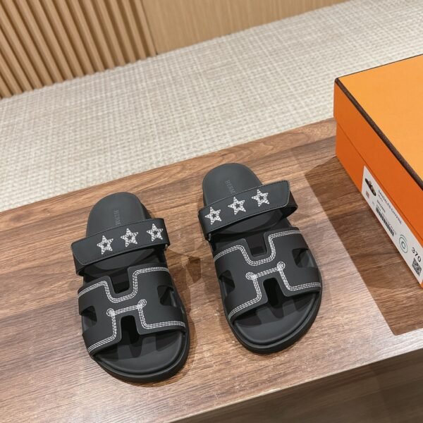 HM Chypre Sandals - Slides