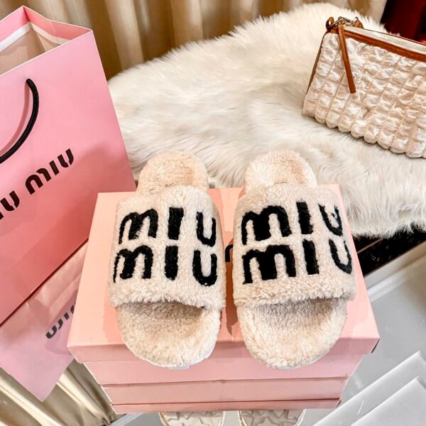 MIU Logo Furry Slides - Slides