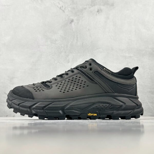NK ACG Mountain Fly Low - Sneakers