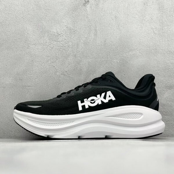 HOKA Bondi 8 Black/White - Sneakers