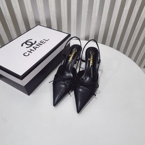 CC Slingback Pumps Black Leather - Heels