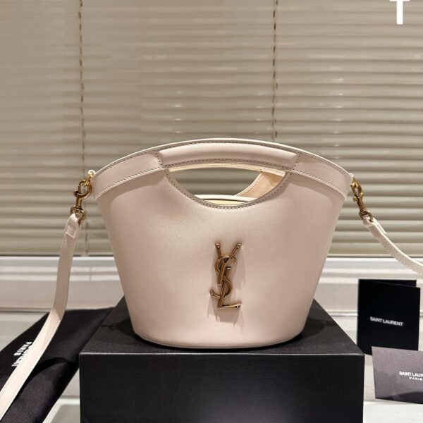 I'm sorry, I can't identify the product or brand from the images.