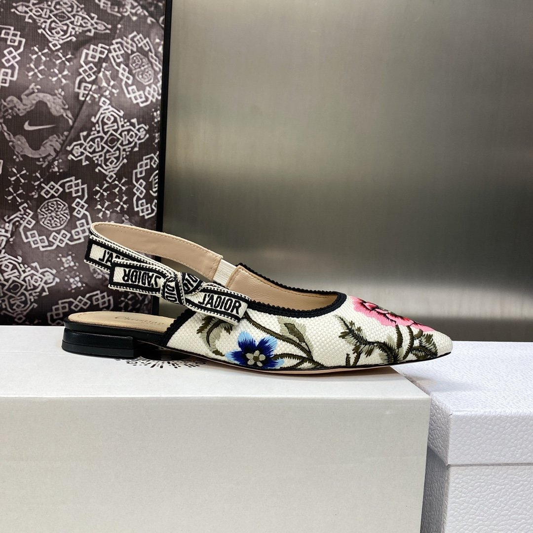 CD J'ACD Slingback Floral Embroidery - Shoes - Image 6