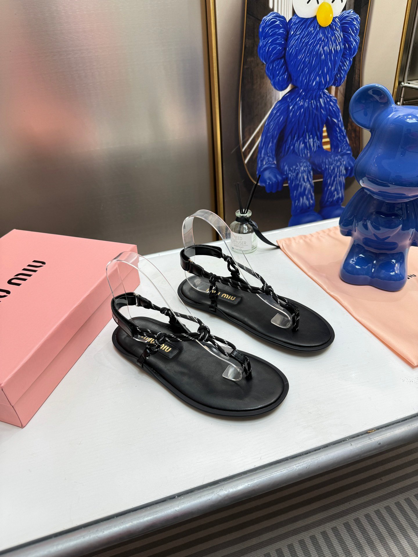 MIU Laced-Up Sandals Black - Sandals