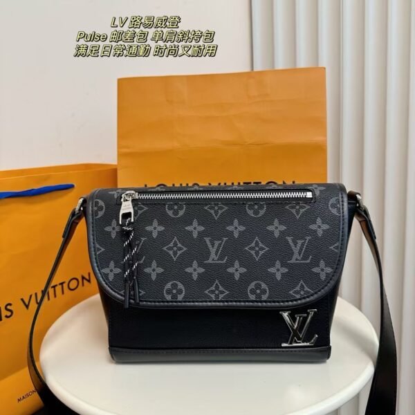 LV Avenue Sling Bag Monogram Eclipse - Bag