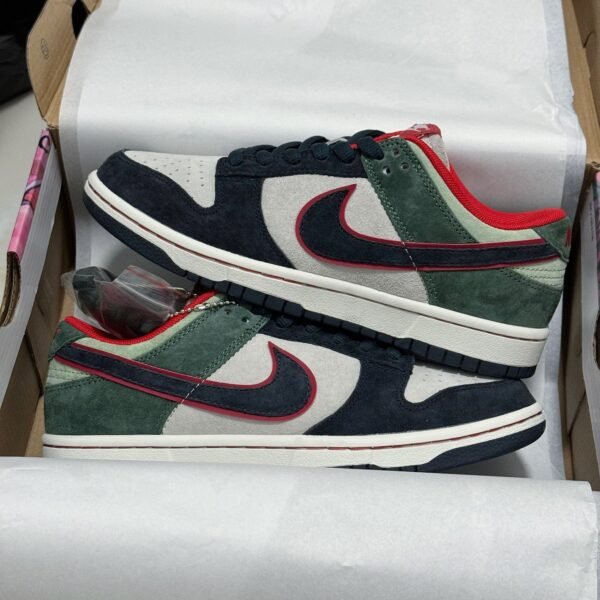 NK Dunk Low Pro SB Red Velvet - Sneakers