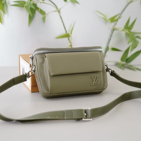 LV Outdoor Messenger - Bag