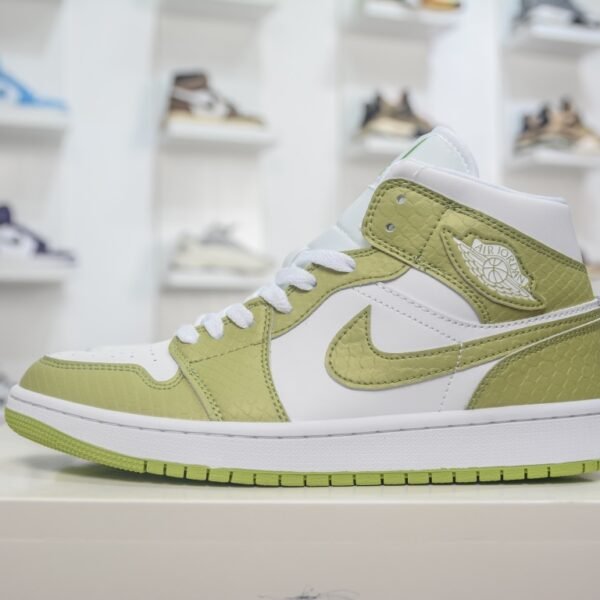 NK Air Jordan 1 Mid - Sneakers