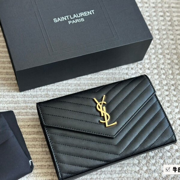 YSL Envelope Wallet on Chain - Bag