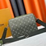 LV Trio Messenger – Bag – Blue