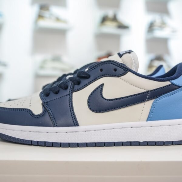NK Air Jordan 1 Low OG - Sneakers