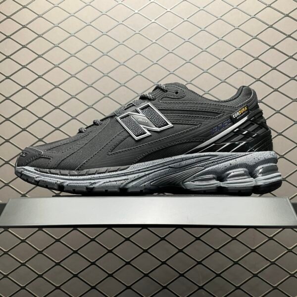 NB 1906R - Sneakers
