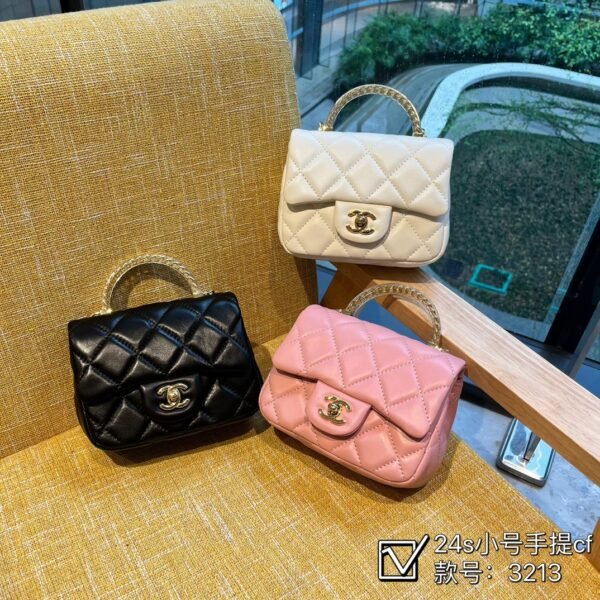 CC Classic Flap Mini Lambskin - Bag