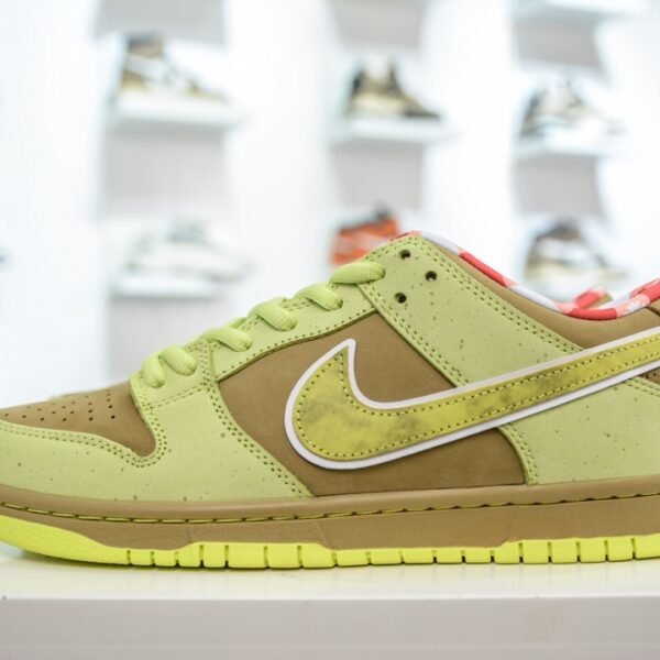 NK Dunk Low Pro SB Freddy Krueger - Sneakers
